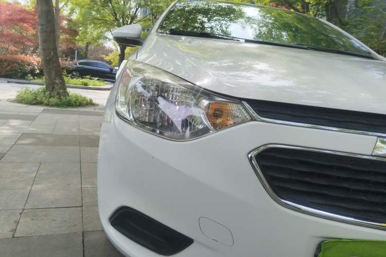 Used Chevrolet Sail 2016 Sail 3 1.3L Manual Comfort Sunroof Edition Right Front Headlight