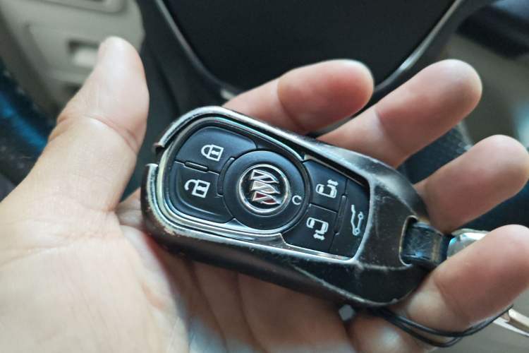 Used Buick GL8 2022 Avenir Aivia Six-Seat Deluxe Edition