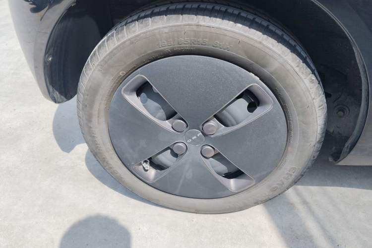 Used ORA Black Cat 2021 301 km Basic Version
