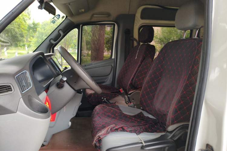 Used Foton Toano 2021 2.0T Manual Tongtu Short Wheelbase Mid-Height 9-Seater 4F20TC3