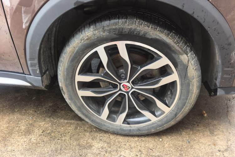 Used Roewe RX5 2018 20T Two-Wheel Drive Automatic Internet Smart Luxury Edition
