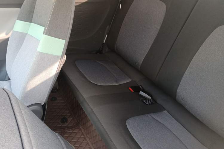 Used Wuling Hongguang MINIEV 2021 Macaron Premium Model – Lithium-NMC
