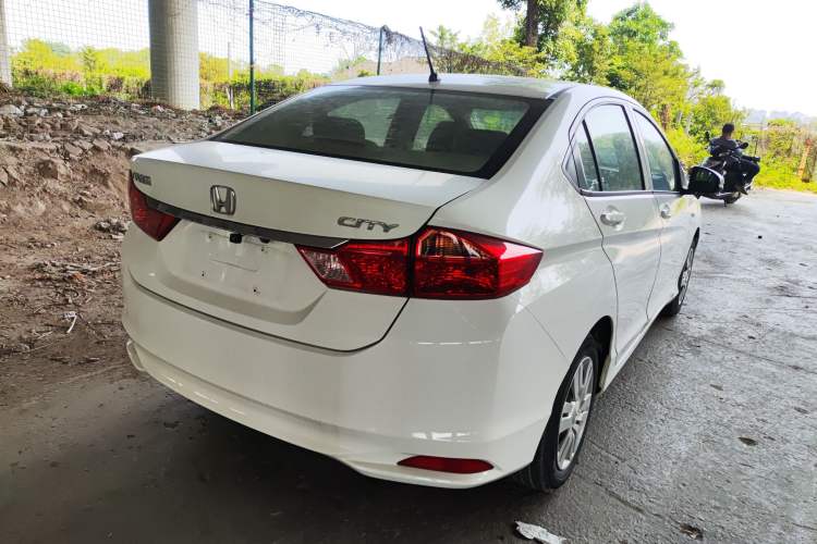 Used Honda City 2017 1.5L CVT Comfort Version
