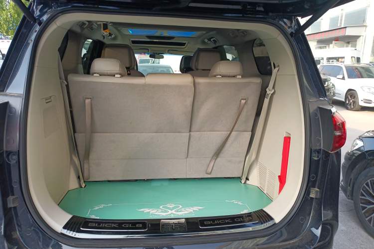 Used Buick GL8 2023 ES Lu Zun Comfort Model Trunk