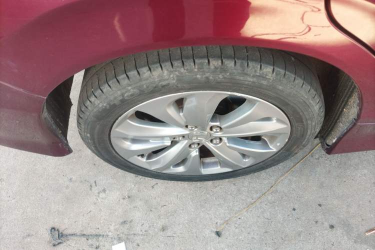 Used Honda Jade 2017 1.8L automatic Comfort version 5 seats
