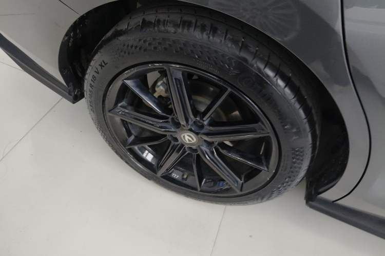 Used Changan UNI-V 2022 1.5T Prestige Version
