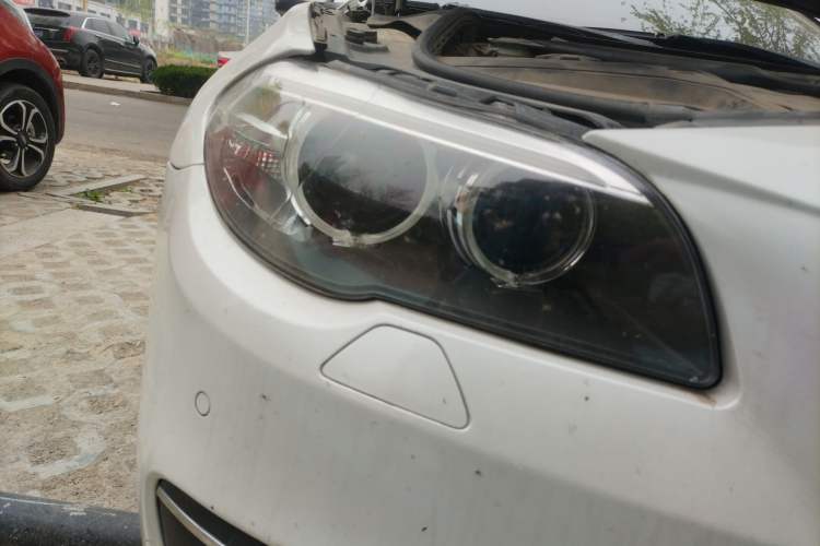 Used BMW 5 Series 2014 525Li Luxury Design Package
