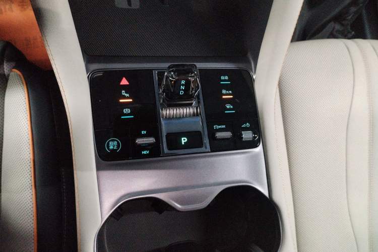 Used BYD Song PLUS New Energy 2023 Champion Edition DM-i 150KM Flagship PLUS
