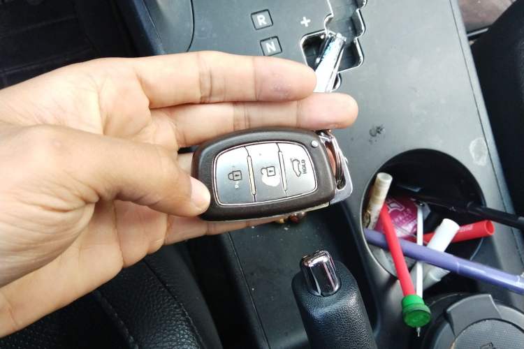 Used Hyundai ix35 2015 2.0L Automatic 2WD Smart Type China IV