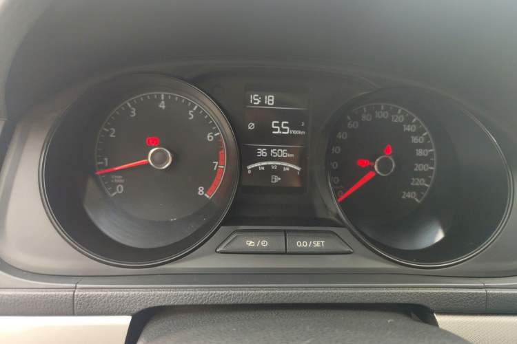 Used Volkswagen Lavida 2017 1.6L Manual Fashion Edition Instrument Cluster