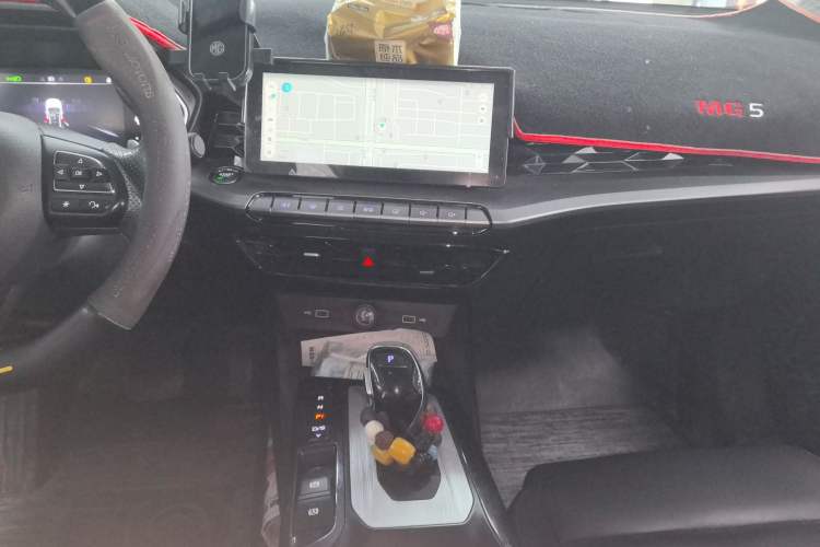 Used MG 5 2021 300TGI DCT Elegant Luxury Edition Audio And AC Panel