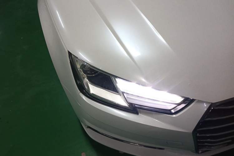 Used Audi A4L 2017 Plus 40 TFSI Ambition Model Right Front Headlight