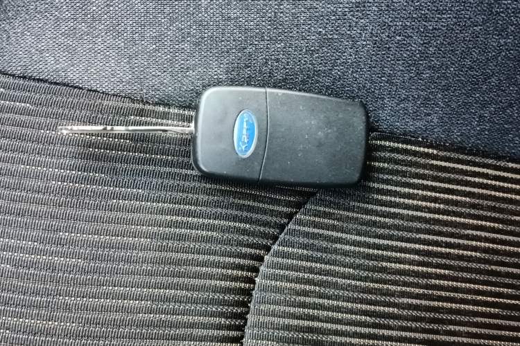 Used Karry Jiangtun E5 2024 268 km Range Open-Window 6-Seater Version
