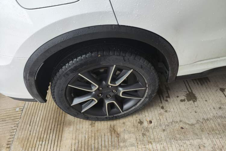 Used Lynk & Co 01 2021 2.0TD Two-Wheel-Drive Pro Trim