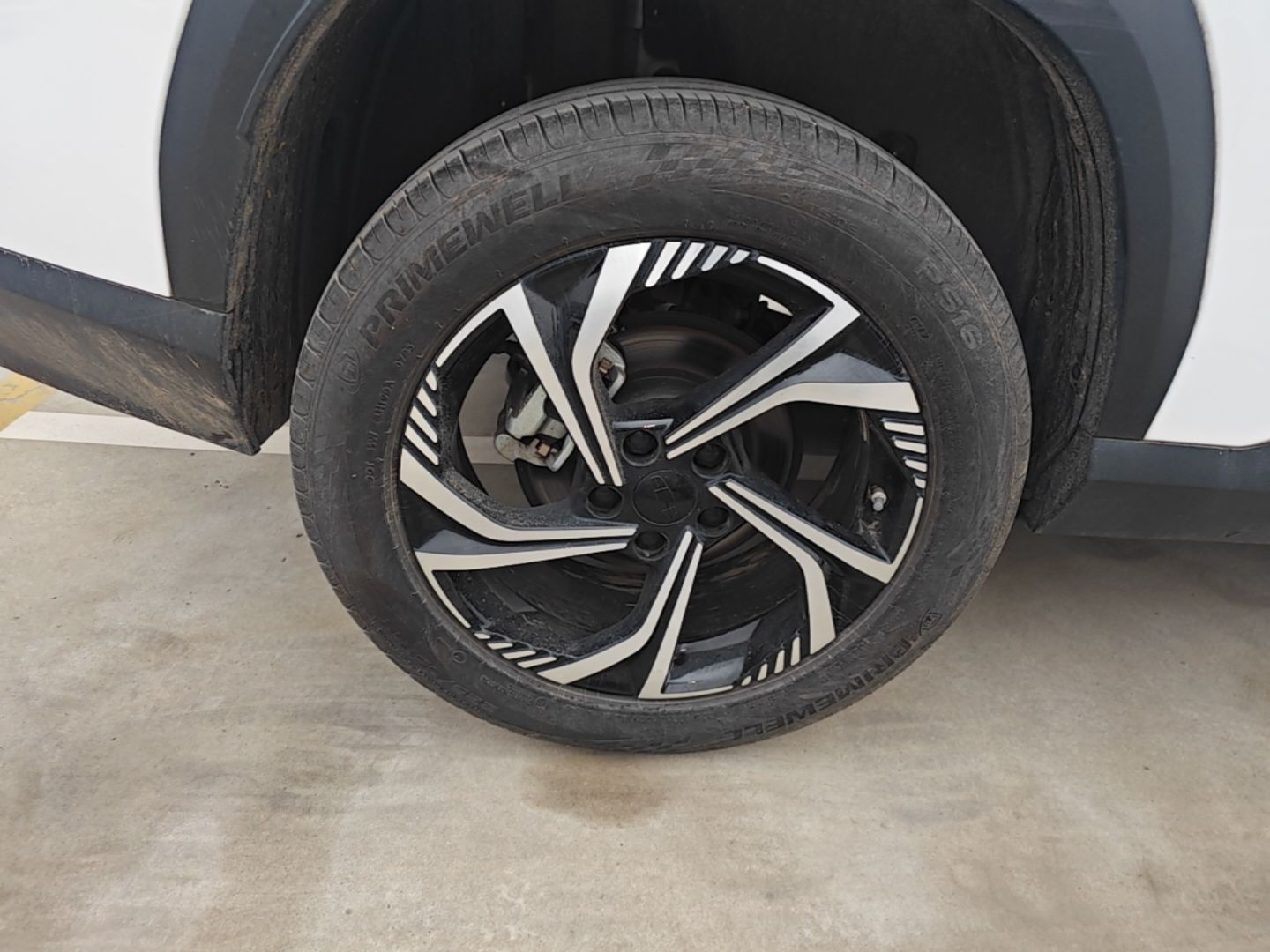 Geely Auto Emgrand X7 Sport 2024 1.5TD Dragon Edition — снимка 11