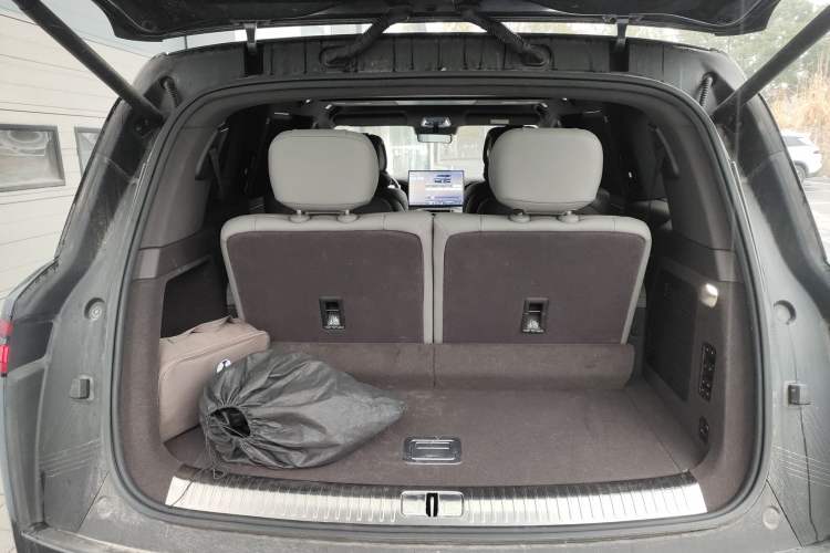 Used Denza N9 2025 Flagship Model