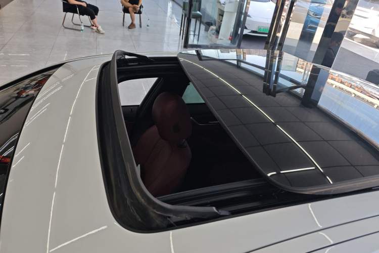 Used BMW 5 Series New Energy 2021 Restyled 535Le M Sport Package
