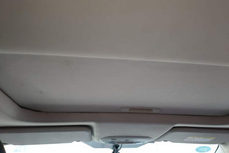 Used Ford Escort 2015 1.5L Automatic Fashion Model
