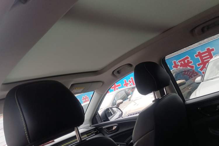 Used Roewe RX5 2021 PLUS 330TGI Automatic National Style Smart Enjoyment Edition
