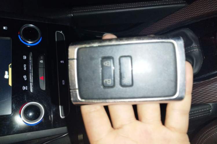 Used Renault Koleos 2018 2.0L Two-Wheel Drive 120th Anniversary Limited Edition
