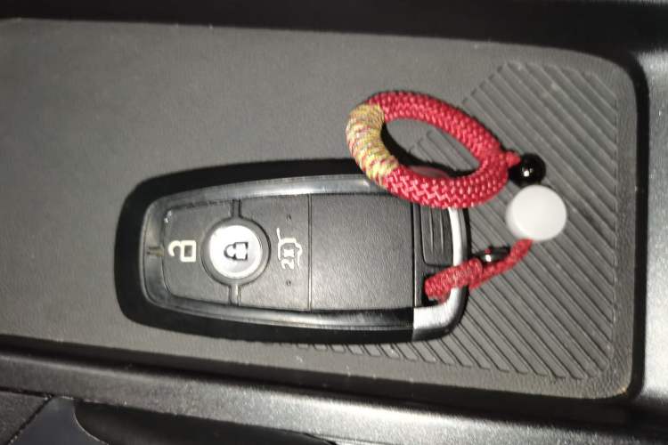 Used Ford Edge 2023 Ford Explorer L 2.0T EcoBoost E-Hybrid Two-Wheel Drive 7-Seater Luxury Model
