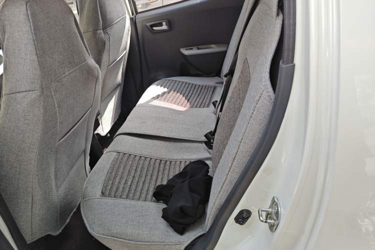 Used Suzuki Alto 2016 1.0L Automatic Deluxe Xuan Dong Edition
