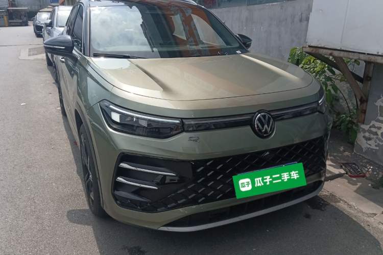 Used Volkswagen Tayron 2025 Tiguan L 380TSI 4Motion Luxury Front