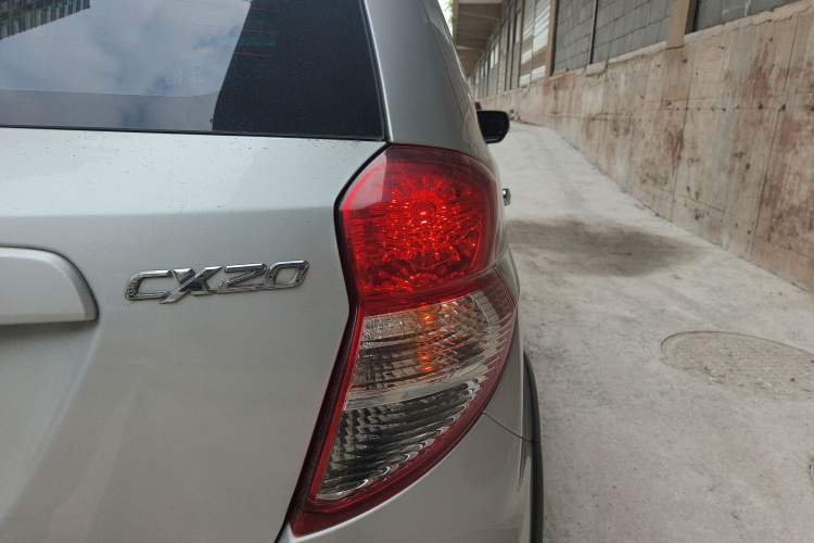 Used CHANGAN CX20 2014 1.4L Manual Sunroof Navigation Version China V Standard Right Rear Taillight