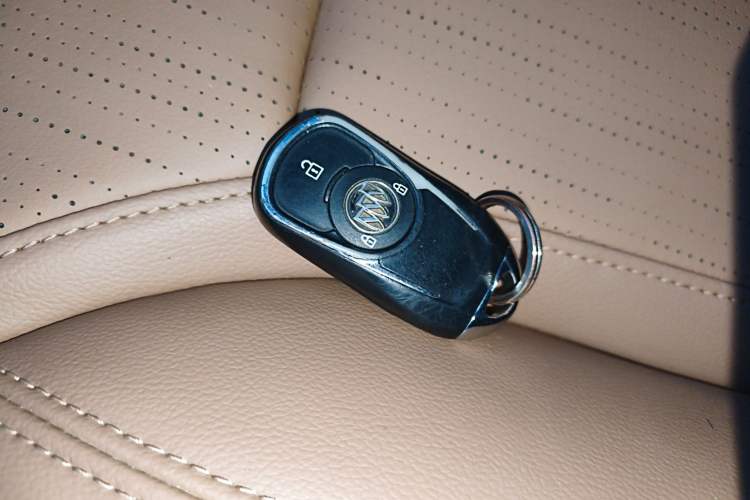 Used Buick GL6 2021 323T Mild Hybrid Connect Luxury Model