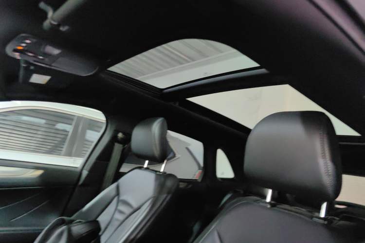 Used Lincoln MKC 2014 2.0T Two-Wheel Drive Deluxe Edition