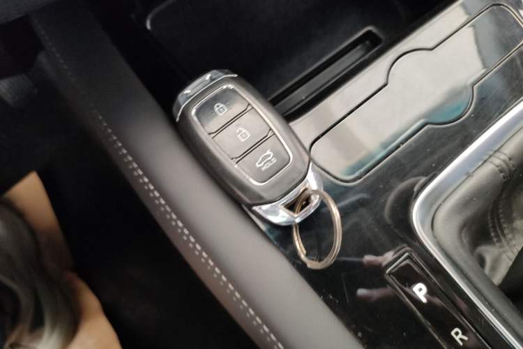 Used JETOUR X70M 2020 Revised Version 1.5T DCT Companion Edition 5 Seats Vehicle Key