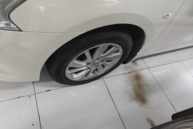 Used Nissan Sylphy 2014 1.6XV CVT Deluxe Edition