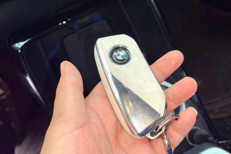 Used BMW iX1 2023 xDrive30L M Sport Package Vehicle Key