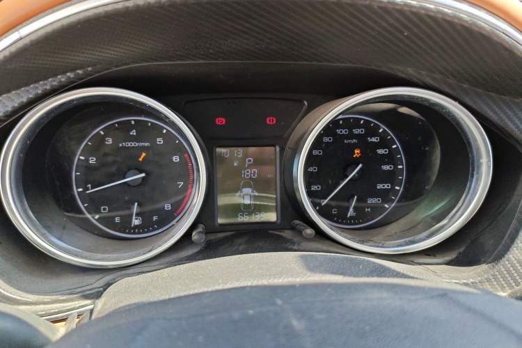 Used Zotye T300 2017 1.5T CVT Luxury Model
