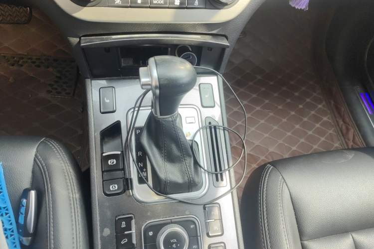 Used Haval H6 Coupe 2015 Blue Label 2.0T Automatic Two-Wheel Drive Elite Model