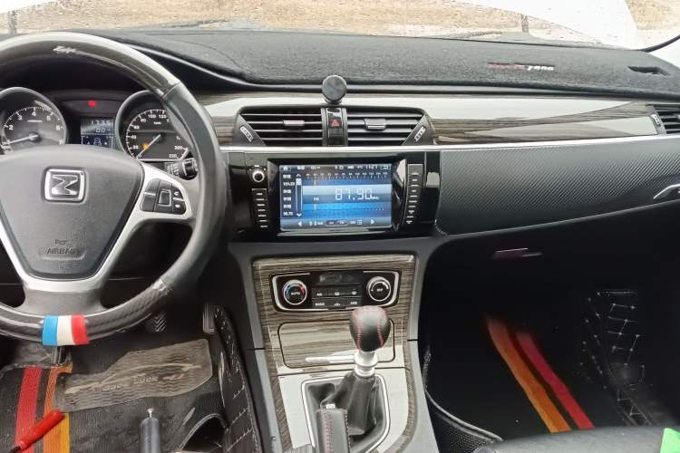 Used Zotye T600 2015 1.5T Manual Luxury Model Audio And AC Panel