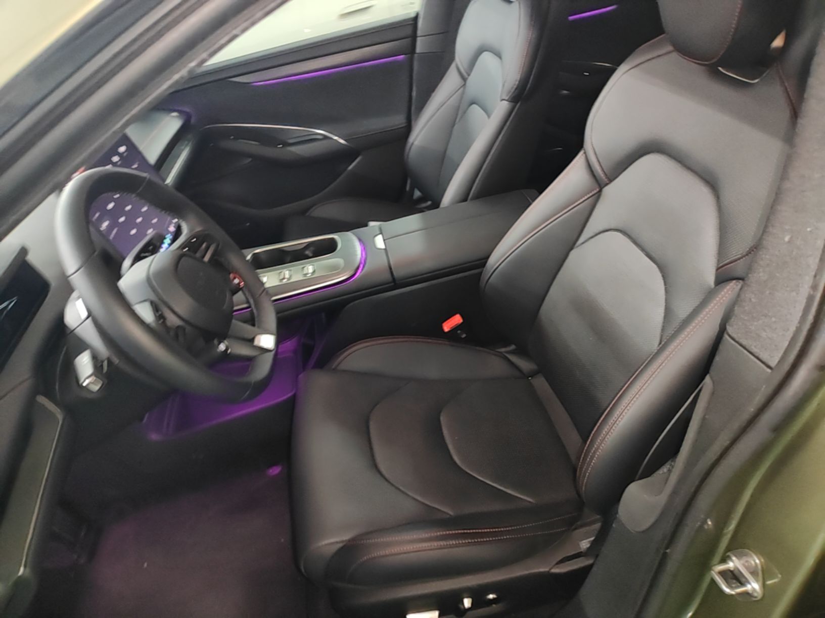 Xiaomi Auto SU7 2024 Rear-Drive Standard Founder Edition — снимка 17