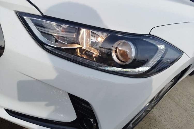 Used Hyundai Elantra (6th Generation / Lingdong) 2016 1.6L Automatic ZhiXuan – Elite Version