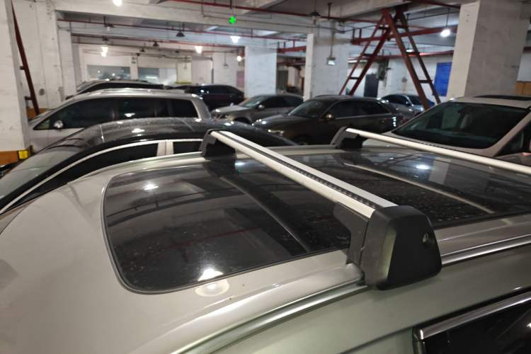 Used Volvo XC60 2022 B5 4x4 Zhiyi Luxury Edition Roof