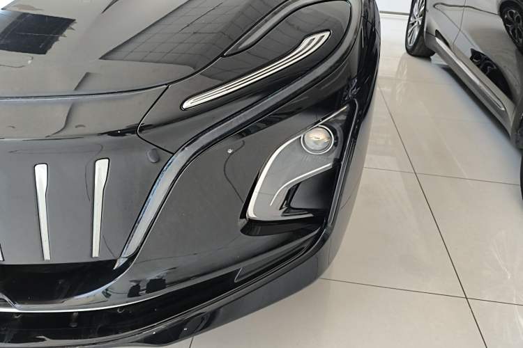 Used Hongqi E-QM5 2021 Online Booking Charging T3 Edition 5-Seater Left Front Headlight