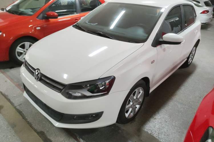 Used Volkswagen Polo 2013 1.6L Automatic Comfort Edition