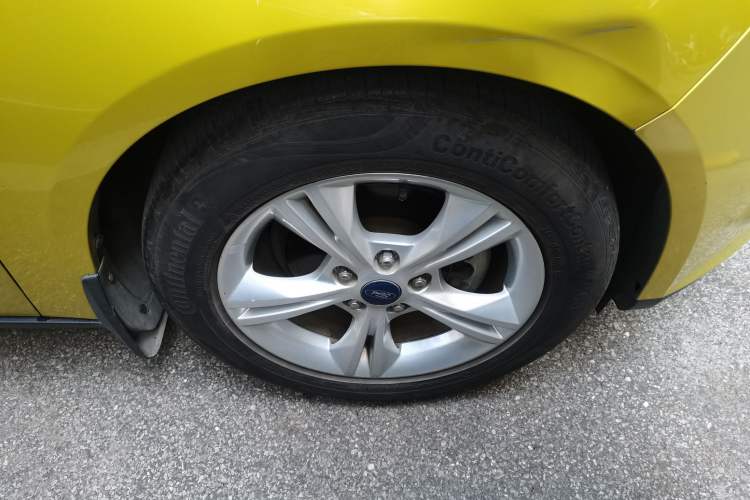 Used Ford Focus 2012 Hatchback 1.6L Automatic Fashion Edition