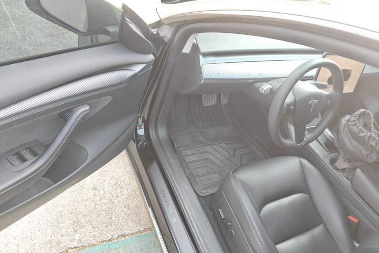 Used Tesla Model 3 2022 Rear-Wheel-Drive Version