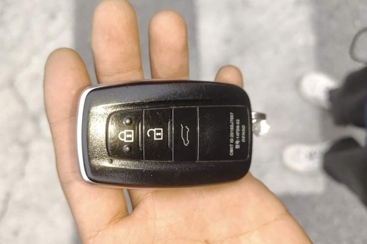 Used Toyota Prado 2018 3.5L Automatic TX-L
