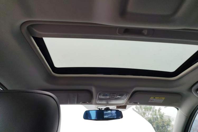 Used Oshan COS5 2021 1.6L Manual Luxury Model