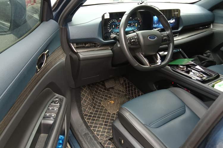 Used Ford Equator Sport 2022 Facelift EcoBoost 170 Prestige Model
