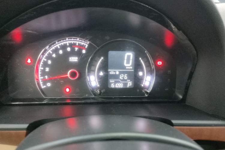 Used Roewe 350 2014 1.5L Automatic Xunyue Version
