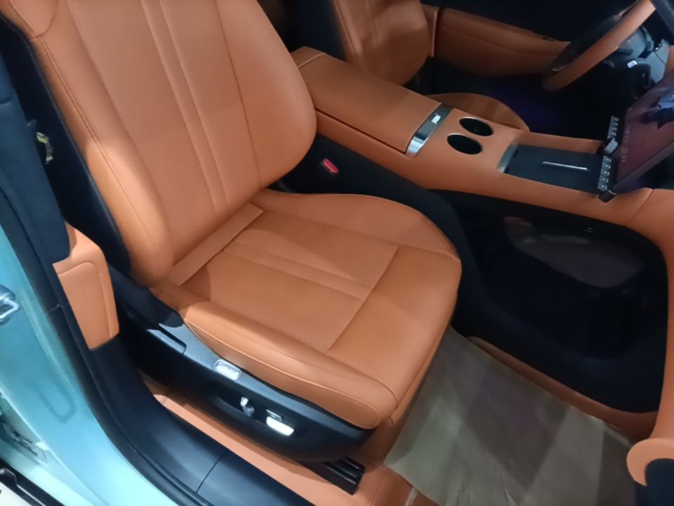 Xiaomi Auto YU7 2025 Ultra-Long Range All-Wheel Drive Pro Version — снимка 19