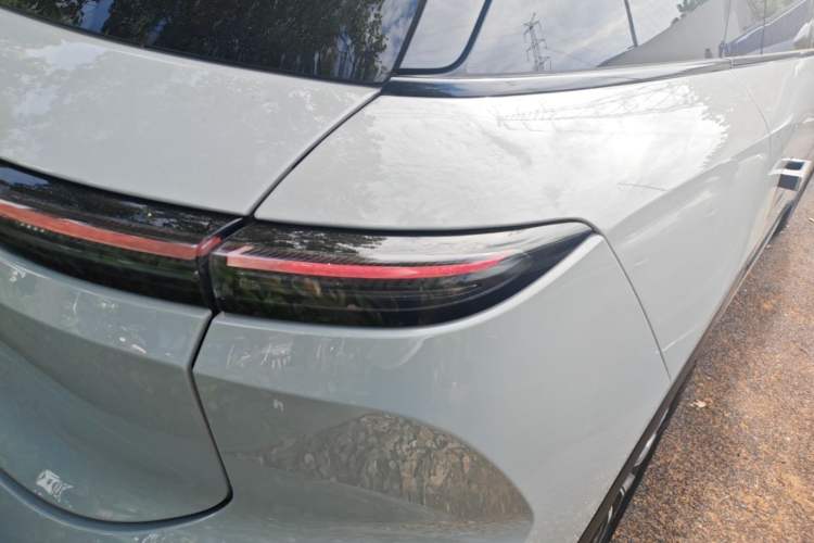 Used Nio ES6 2023 75 kWh
