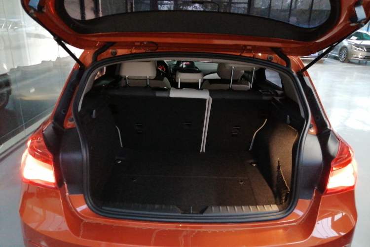 Used BMW 1 Series (Import) 2016 118i Urban Design Package